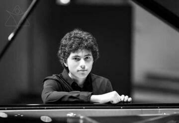 לנצח בטהובן - פסנתר - הסינפונייטה הישראלית באר שבע